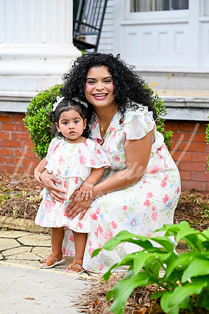 Maria - Family 5-28-26 -1011