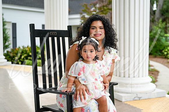 Maria - Family 5-28-26 -1015