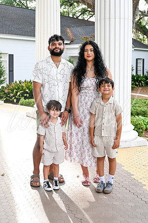 Maria - Family 5-28-26 -1018