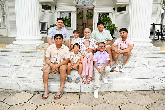 Maria - Family 5-28-26 -1051