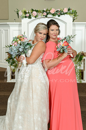 Tess and Kyle 8-8-20-126