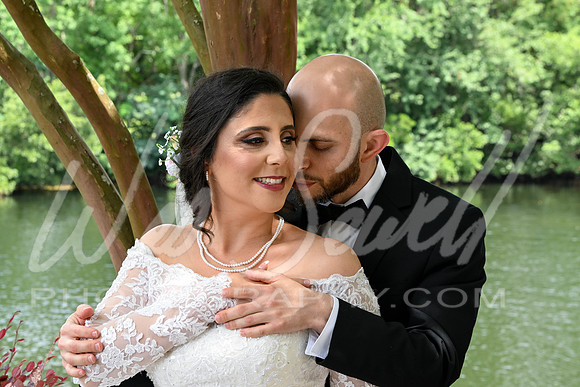 Laura and Daniel -1099