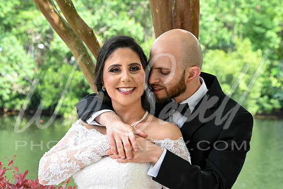 Laura and Daniel -1107