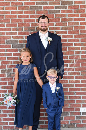 Tess and Kyle 8-8-20-149