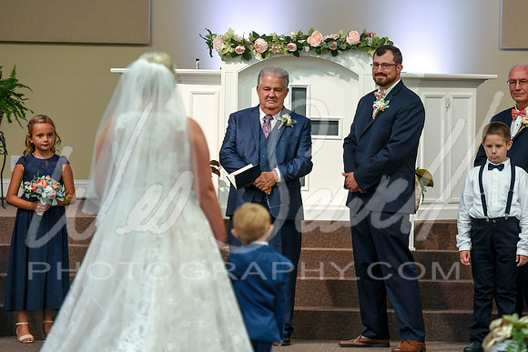 Tess and Kyle 8-8-20-207
