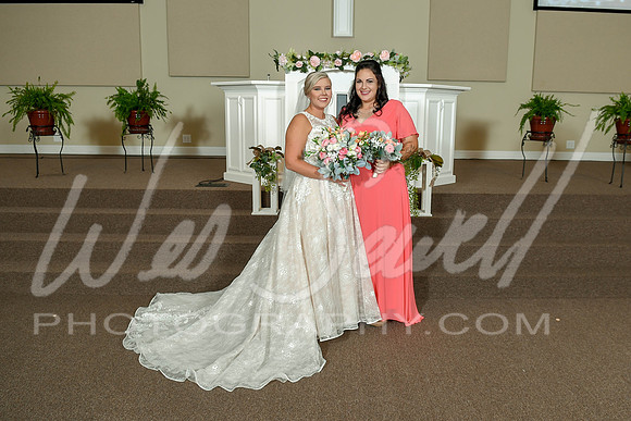 Tess and Kyle 8-8-20-128