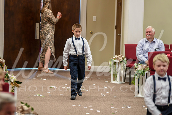 Tess and Kyle 8-8-20-195