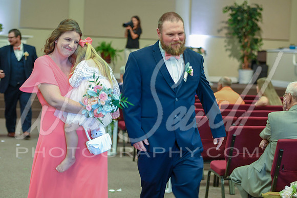 Tess and Kyle 8-8-20-287