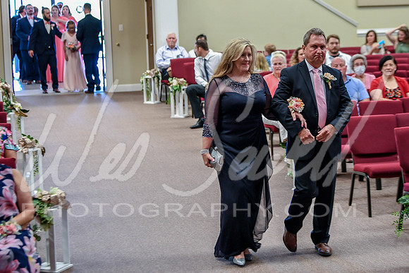 Tess and Kyle 8-8-20-182