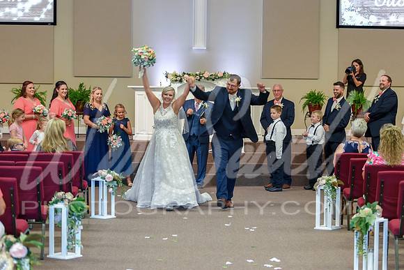 Tess and Kyle 8-8-20-278