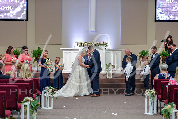 Tess and Kyle 8-8-20-263