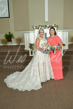 Tess and Kyle 8-8-20-125