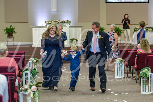 Tess and Kyle 8-8-20-292