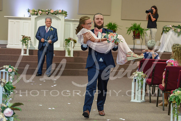 Tess and Kyle 8-8-20-290