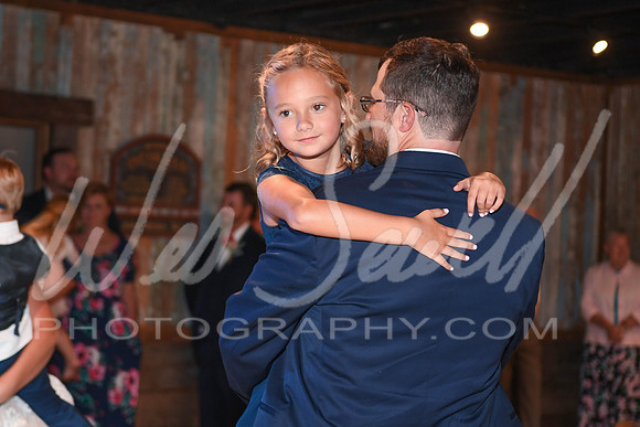 Tess and Kyle 8-8-20-393