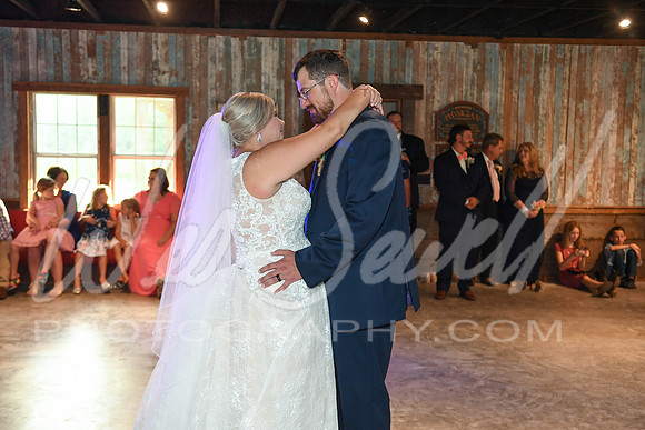 Tess and Kyle 8-8-20-391