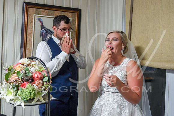 Tess and Kyle 8-8-20-376