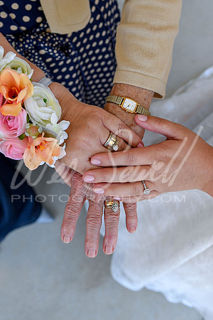 Tess and Kyle 8-8-20-109