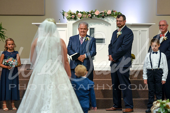 Tess and Kyle 8-8-20-208