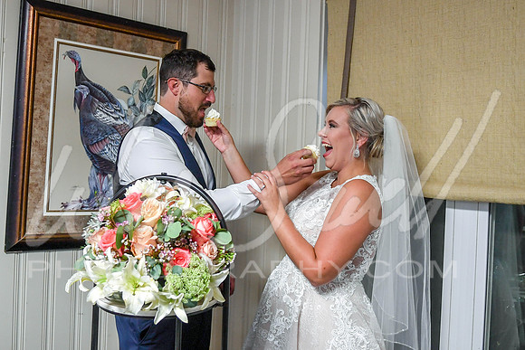 Tess and Kyle 8-8-20-366