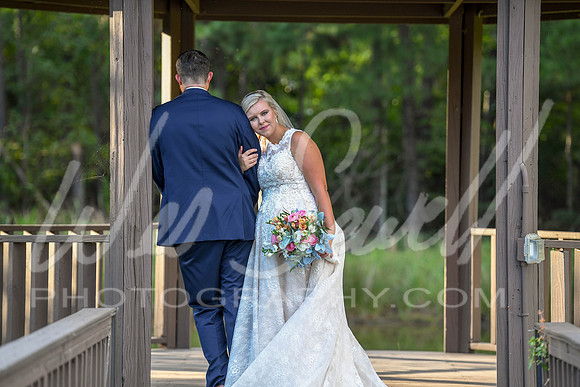Tess and Kyle 8-8-20-334