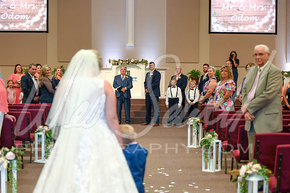 Tess and Kyle 8-8-20-199
