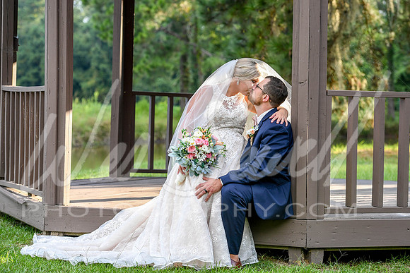 Tess and Kyle 8-8-20-343