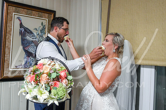 Tess and Kyle 8-8-20-368