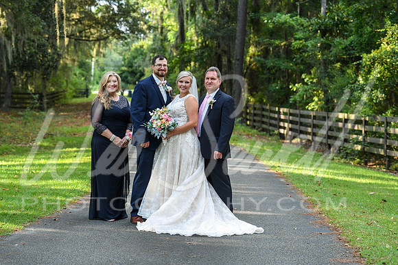 Tess and Kyle 8-8-20-321
