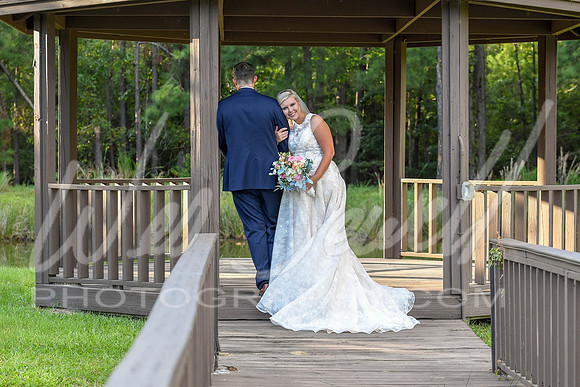Tess and Kyle 8-8-20-332